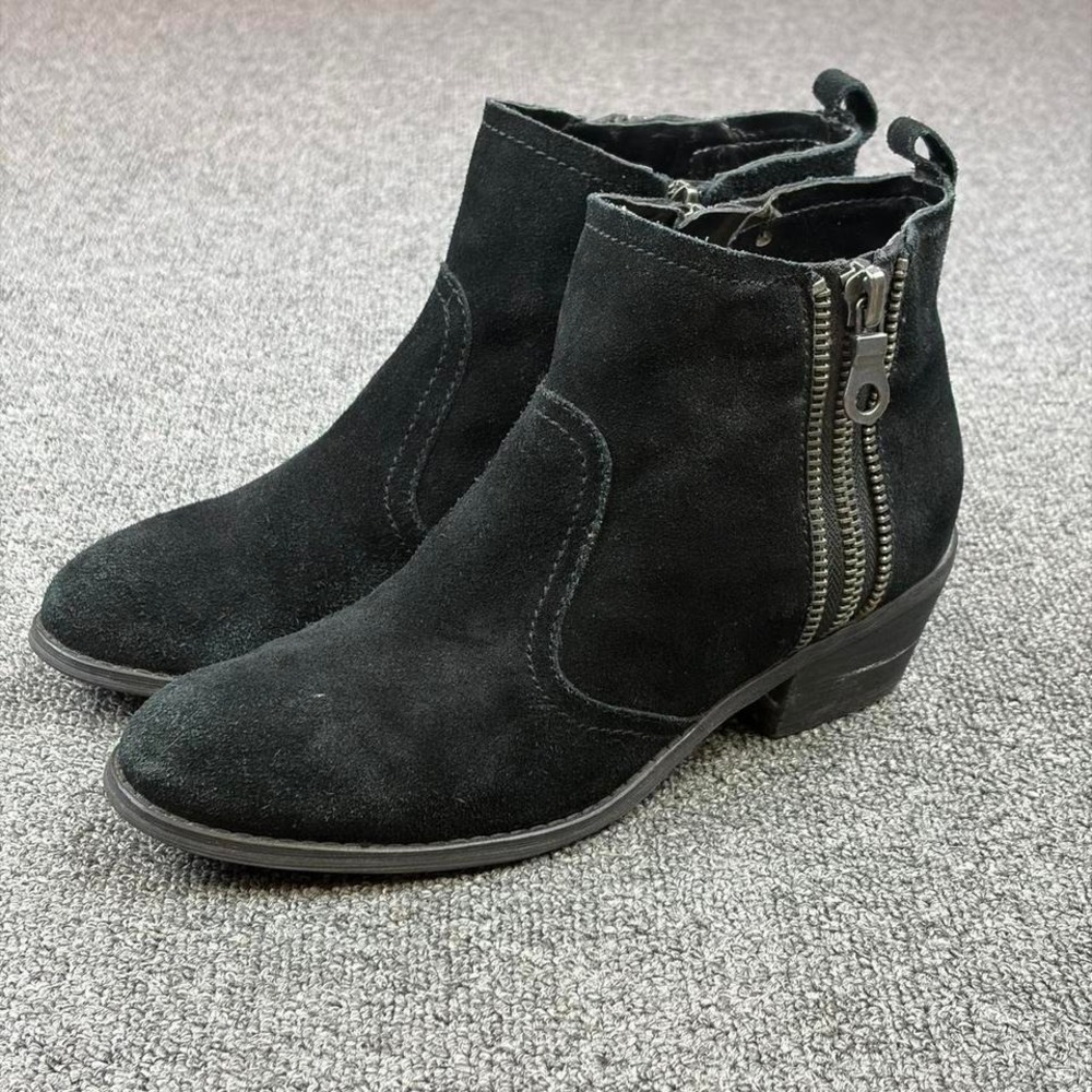 Guess Black Suede Side Zip Ankle Booties Boots Women's Size 9 M - Picture 2 of 8